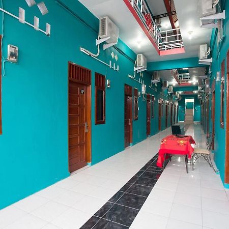 Oyo 1978 Pondok Indah Residence 棉兰 外观 照片
